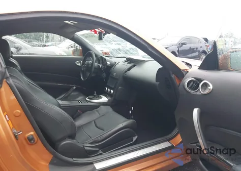 2006 Nissan 350Z Grand Touring z USA, uszkodzony, nr VIN JN1AZ34E26M351448